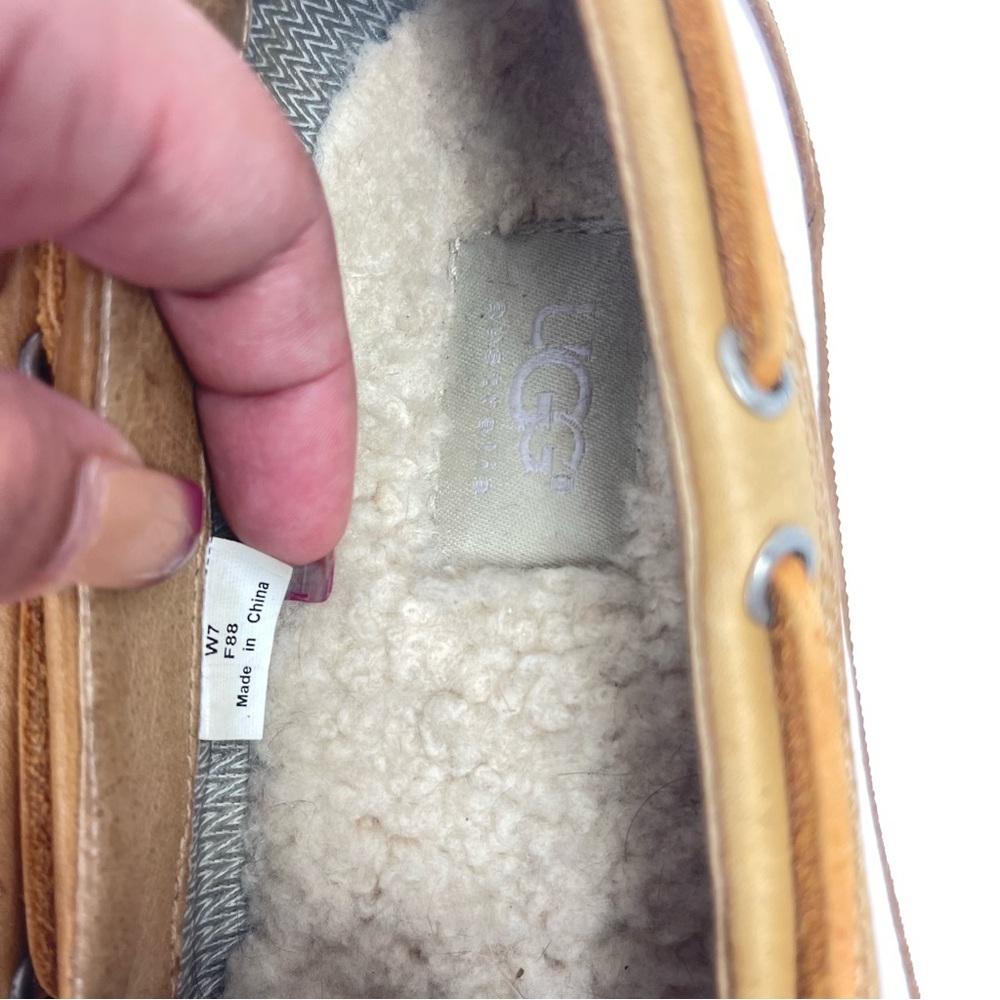 UGG Australia Women's Ashdale Boat Shoes Top size 7 - Picture 7 of 9